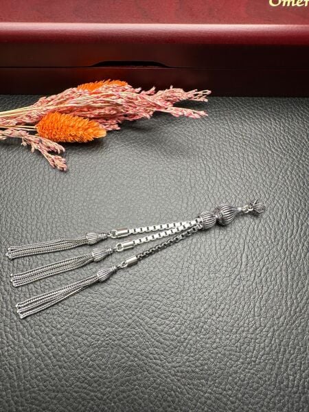 Özel Tasarım Gümüş Püskül