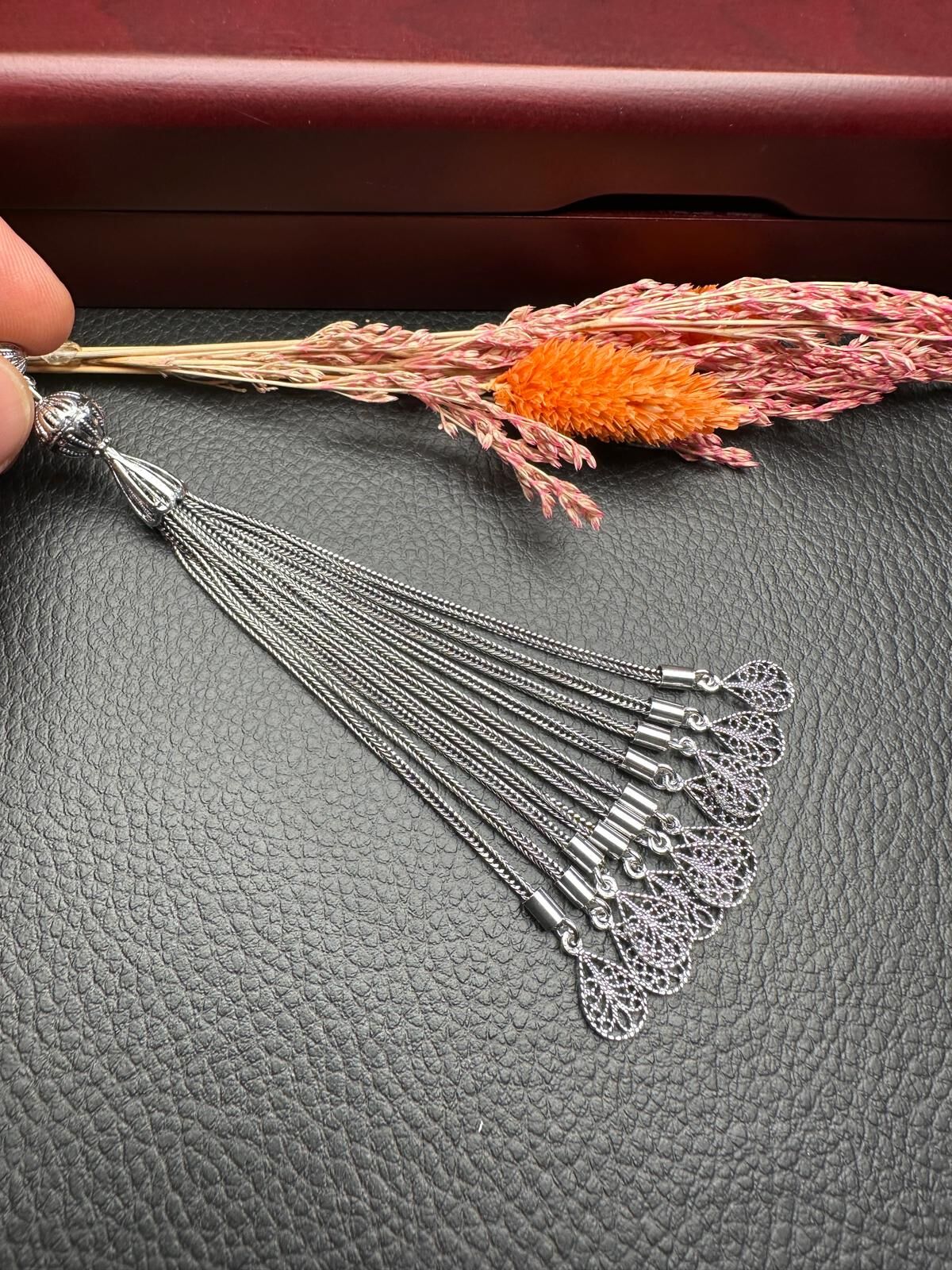 Özel Tasarım Gümüş Püskül