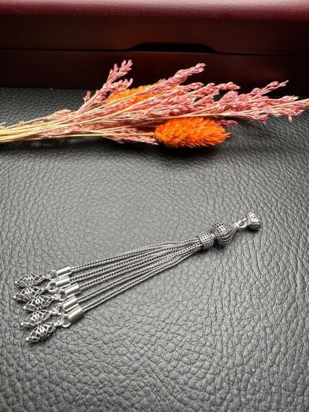 Özel Tasarım Gümüş Püskül