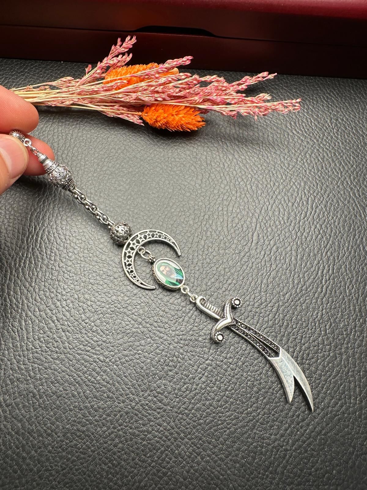 Özel Tasarım Gümüş Püskül