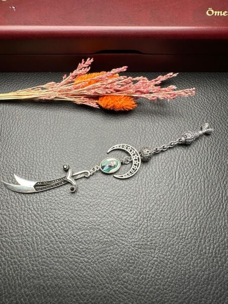 Özel Tasarım Gümüş Püskül