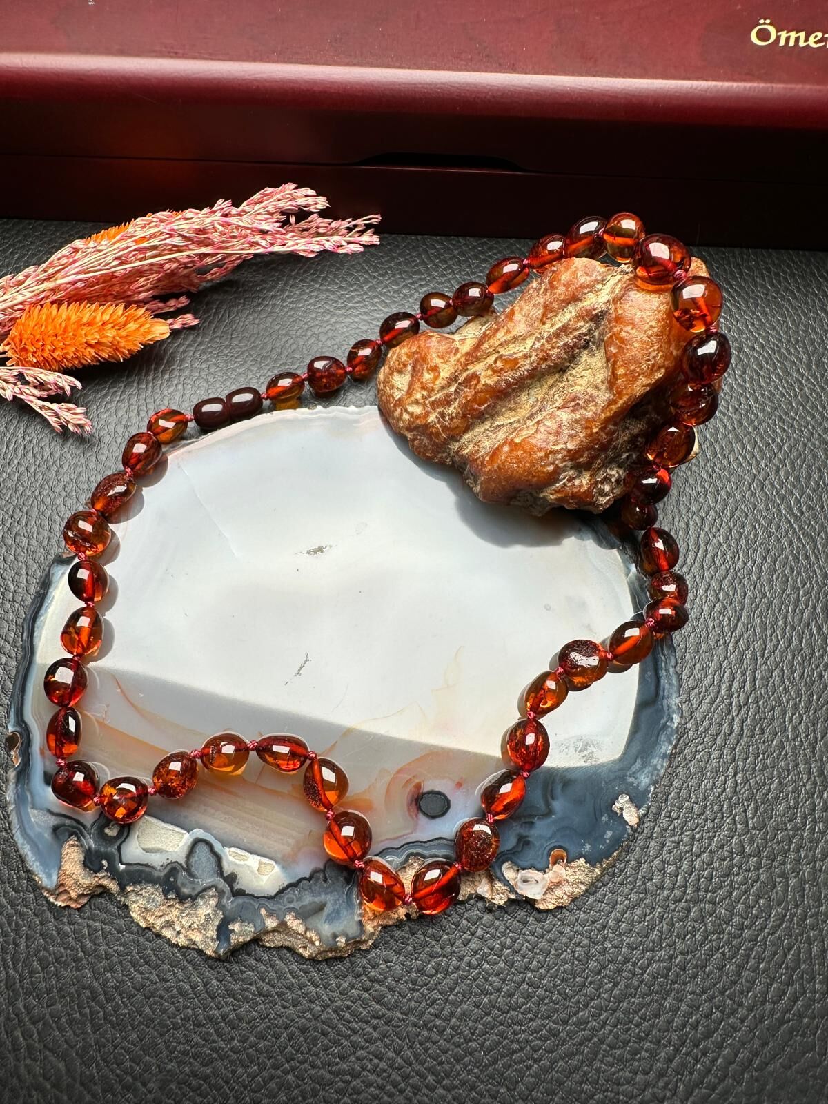 Damla Kehribar Kolye