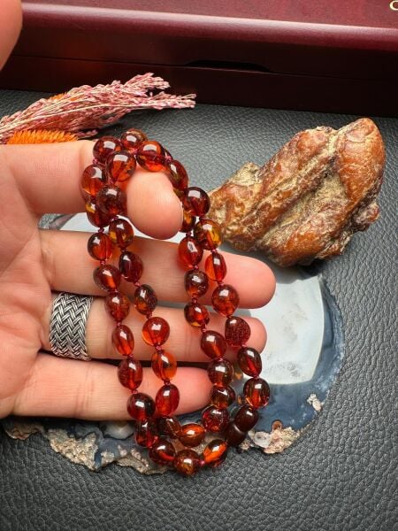 Damla Kehribar Kolye