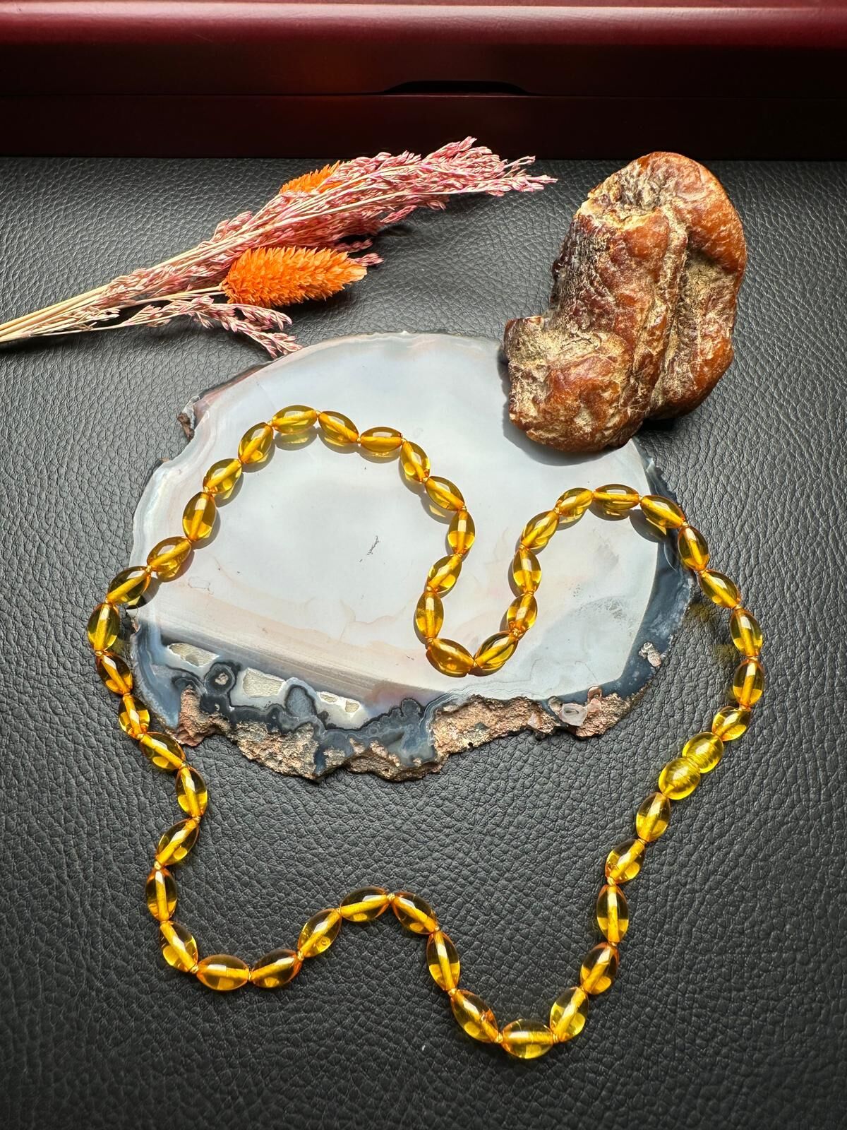 Damla Kehribar Kolye