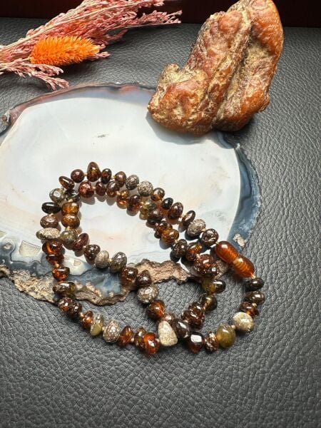 Damla Kehribar Kolye