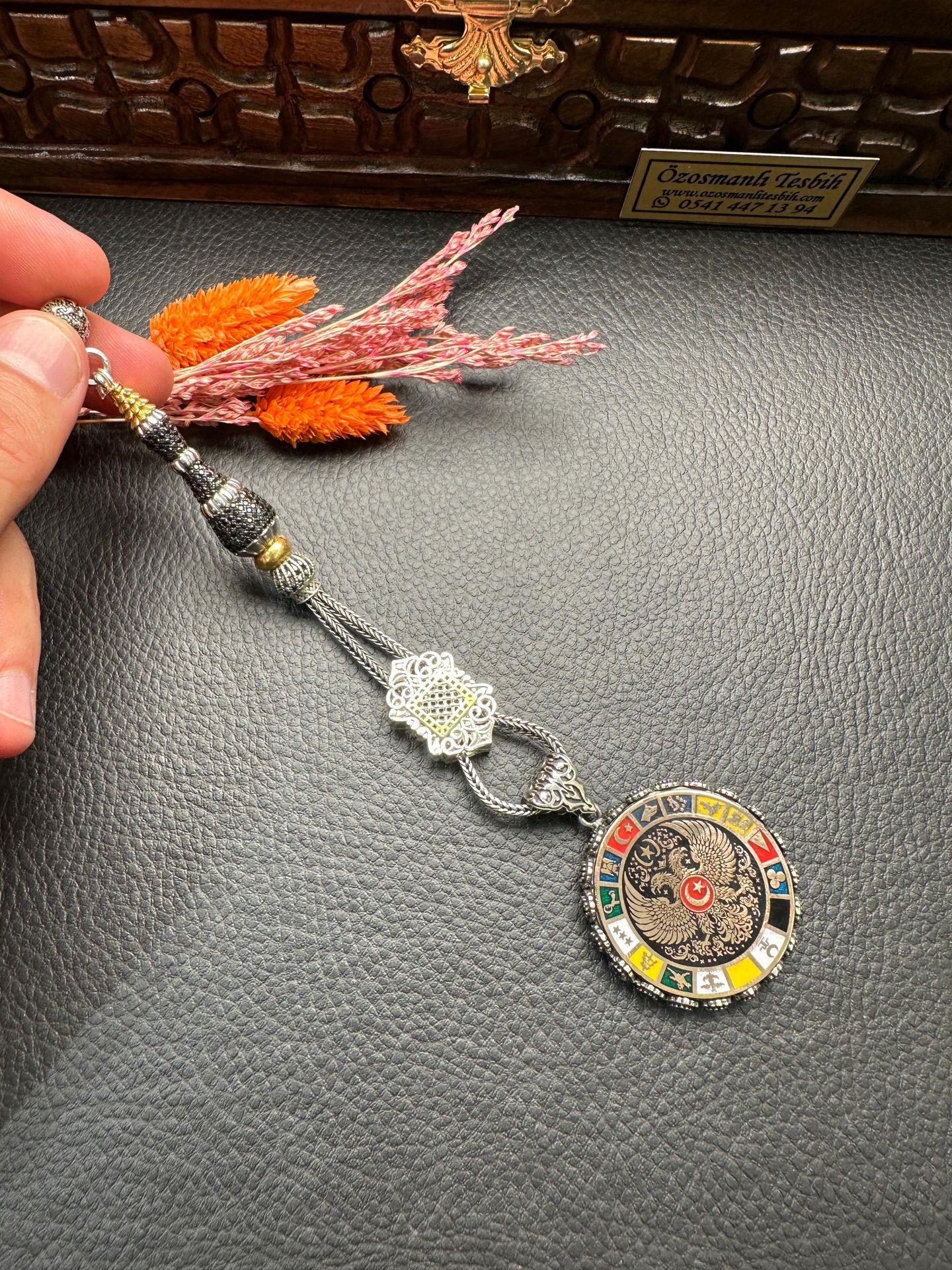 Özel Tasarım Gümüş Püskül