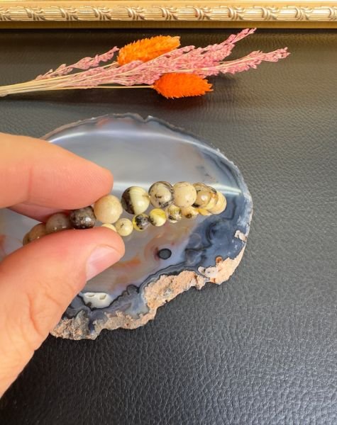 Küre Model Fosilli Damla Kehribar Bileklik