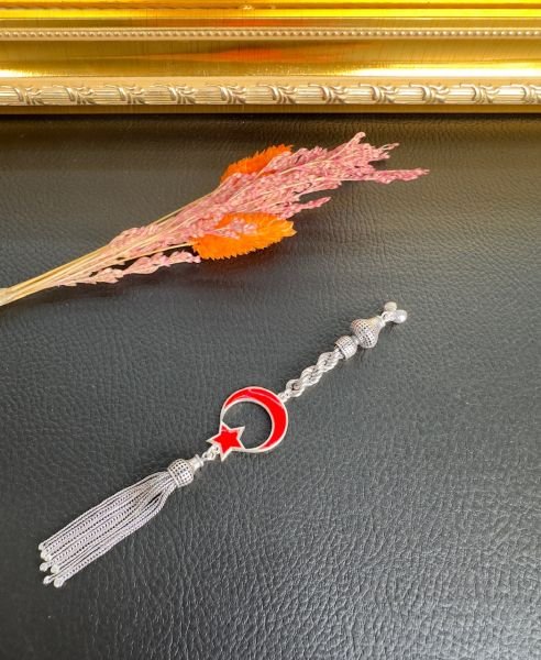 Kırmızı Renk Ayyıldız Model Mine İşlemeli Gümüş Püskül