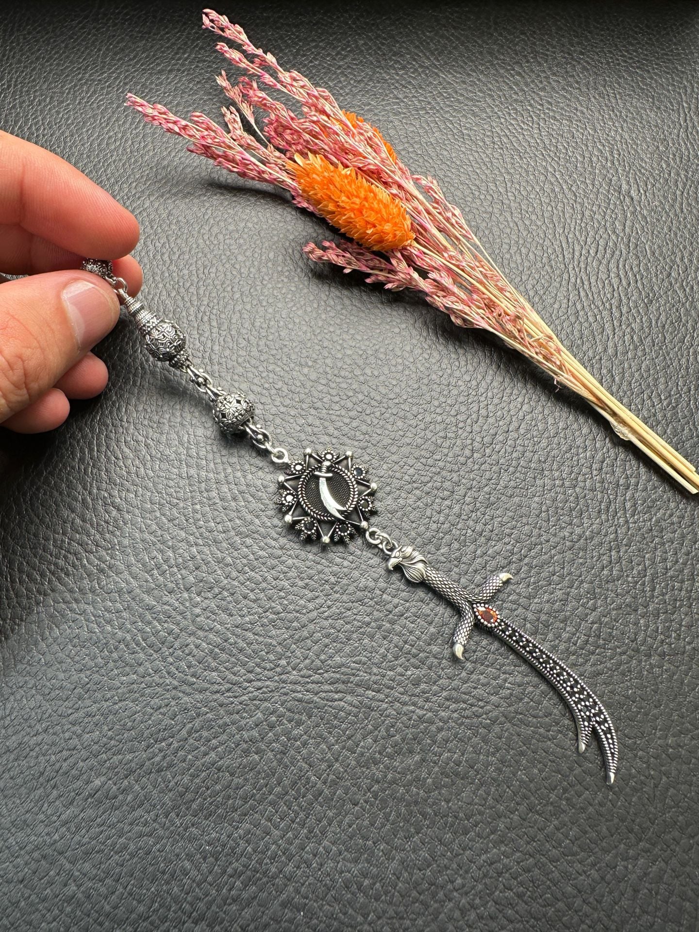 Özel Tasarım Gümüş Püskül