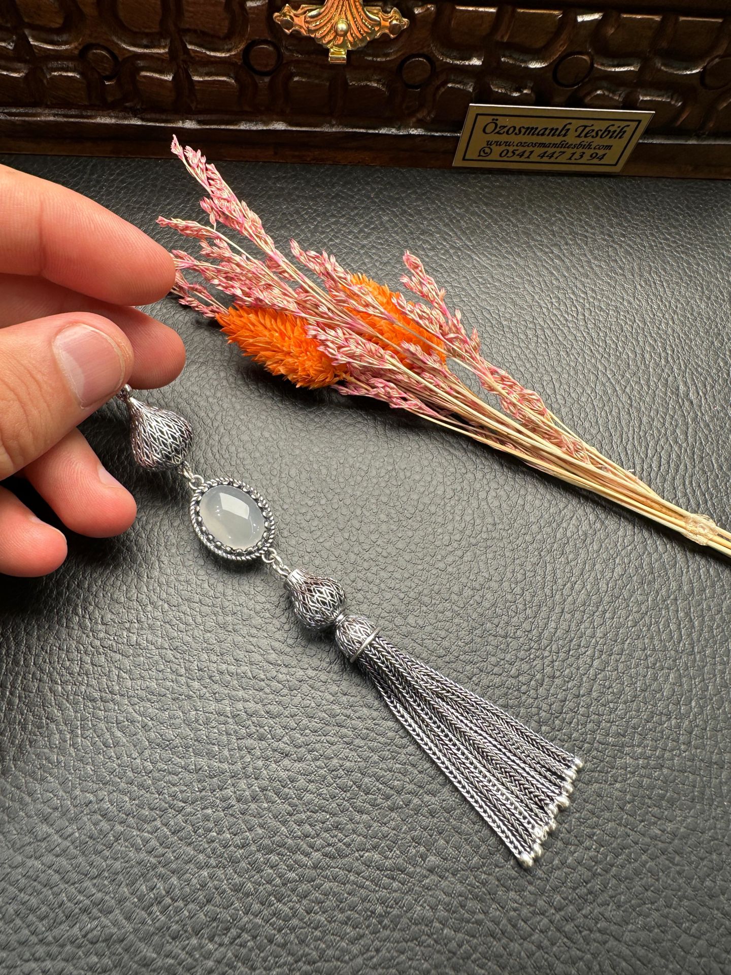 Özel Tasarım Gümüş Püskül