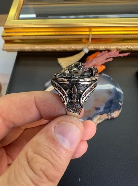 Aslan Kafası Gümüş Yüzük