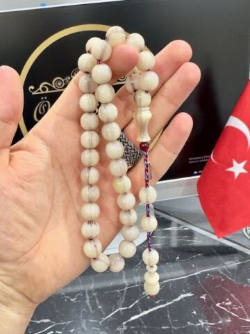 Küre Model Beyaz Renk Hareli Katalin Tesbih