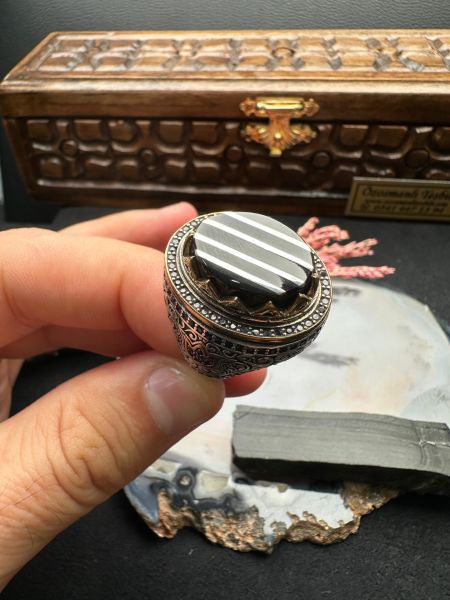 Özel Tasarım Erzurum Oltu Taşlı Gümüş Yüzük