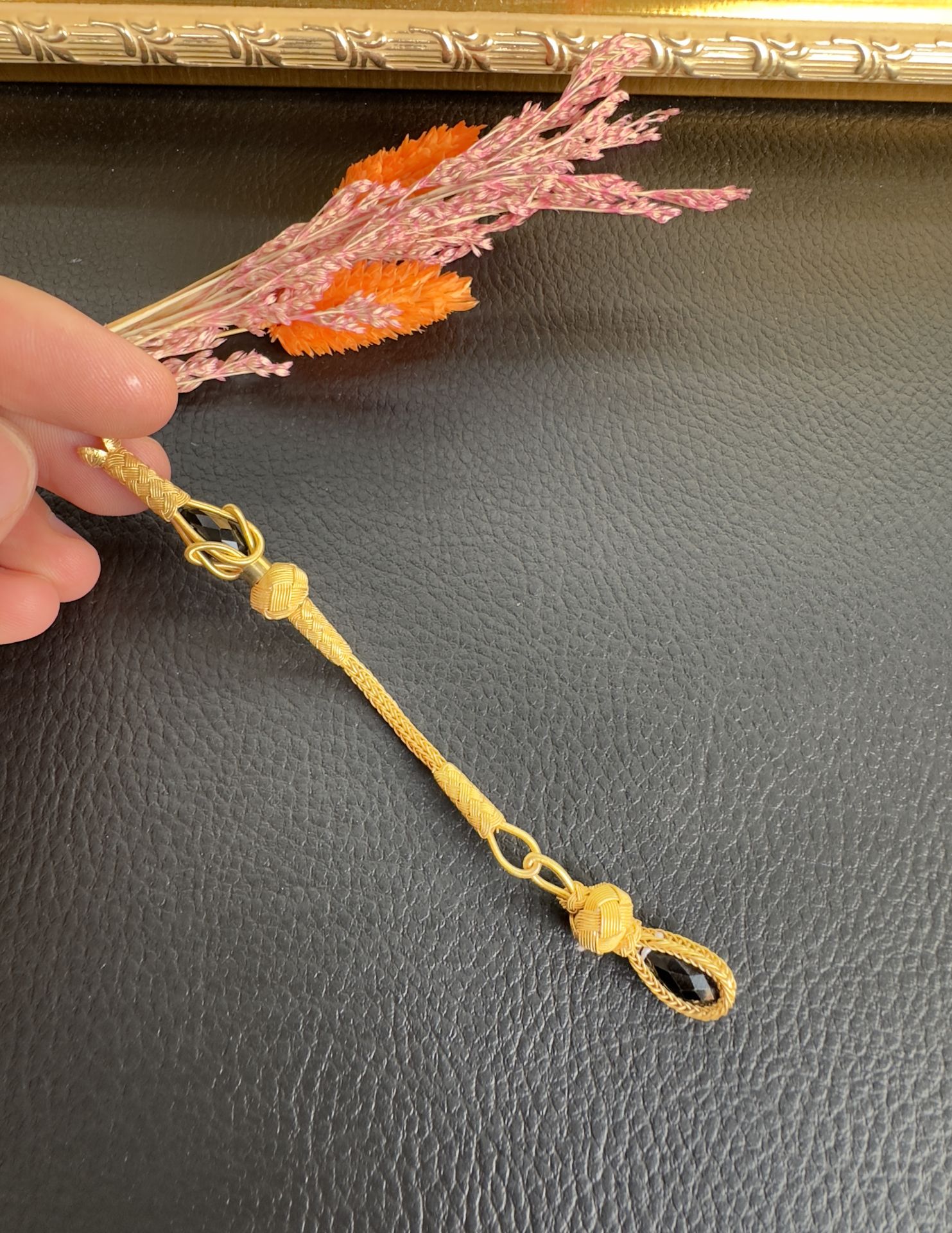 Özel Tasarım Altın Yaldız Kaplama Tekli Kazaz Püskül