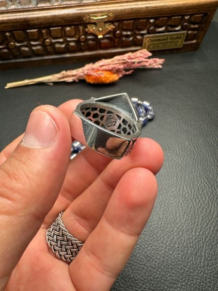 Gümüş  Yarma İşlemeli Ateş Kehribar Tesbih ve Yüzük Kombin