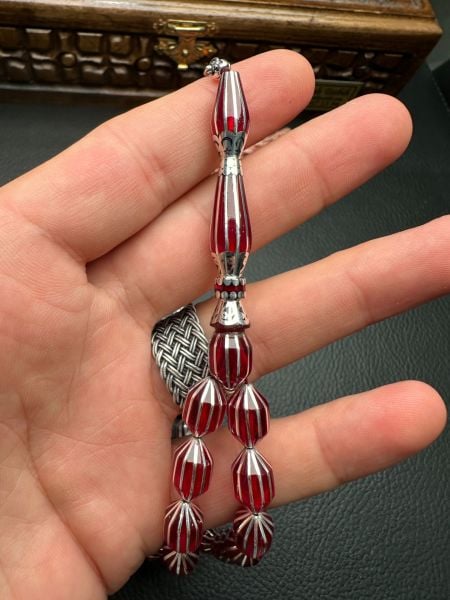 Gümüş  Yarma İşlemeli Ateş Kehribar Tesbih ve Yüzük Kombin