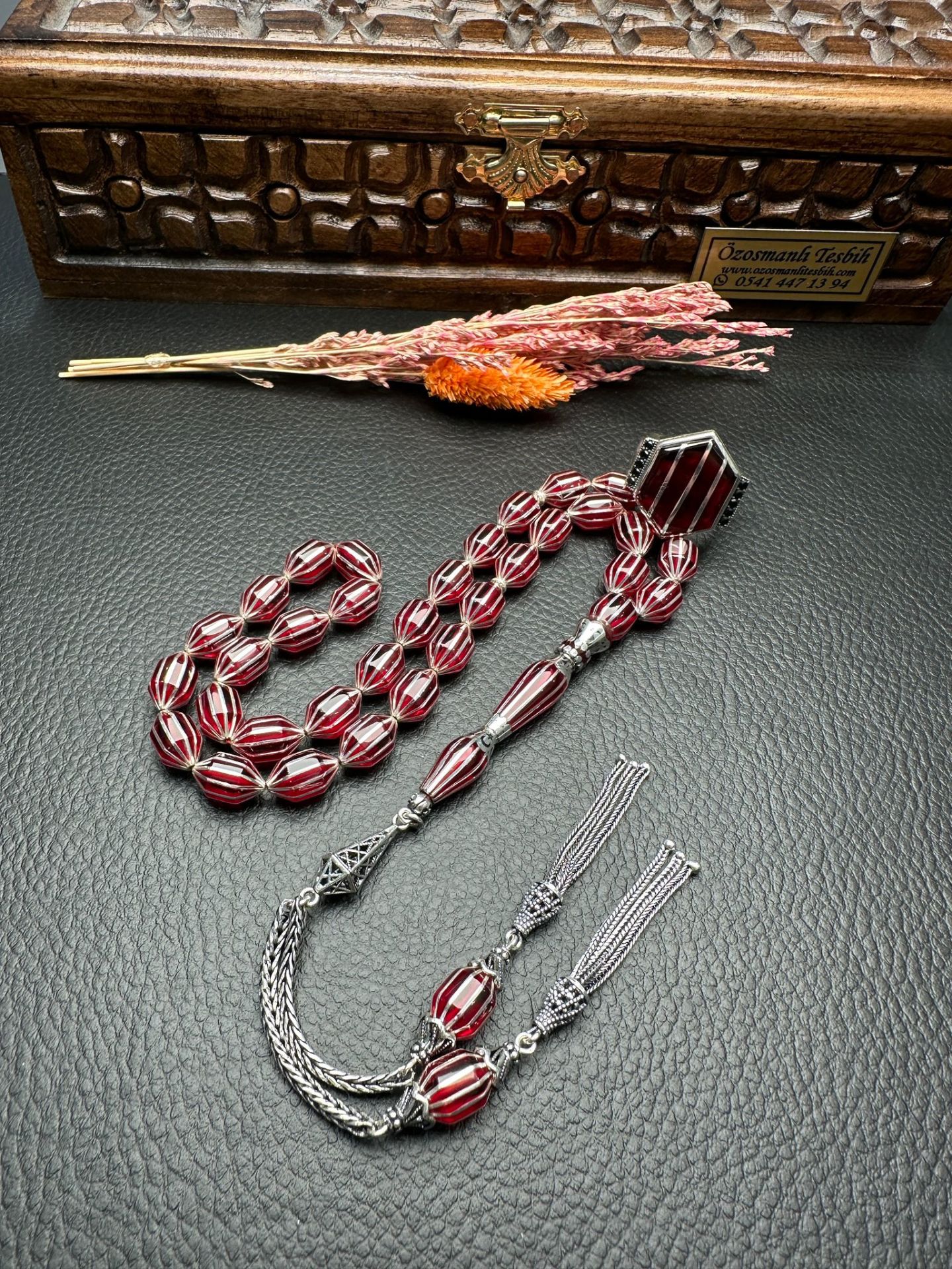 Gümüş  Yarma İşlemeli Ateş Kehribar Tesbih ve Yüzük Kombin