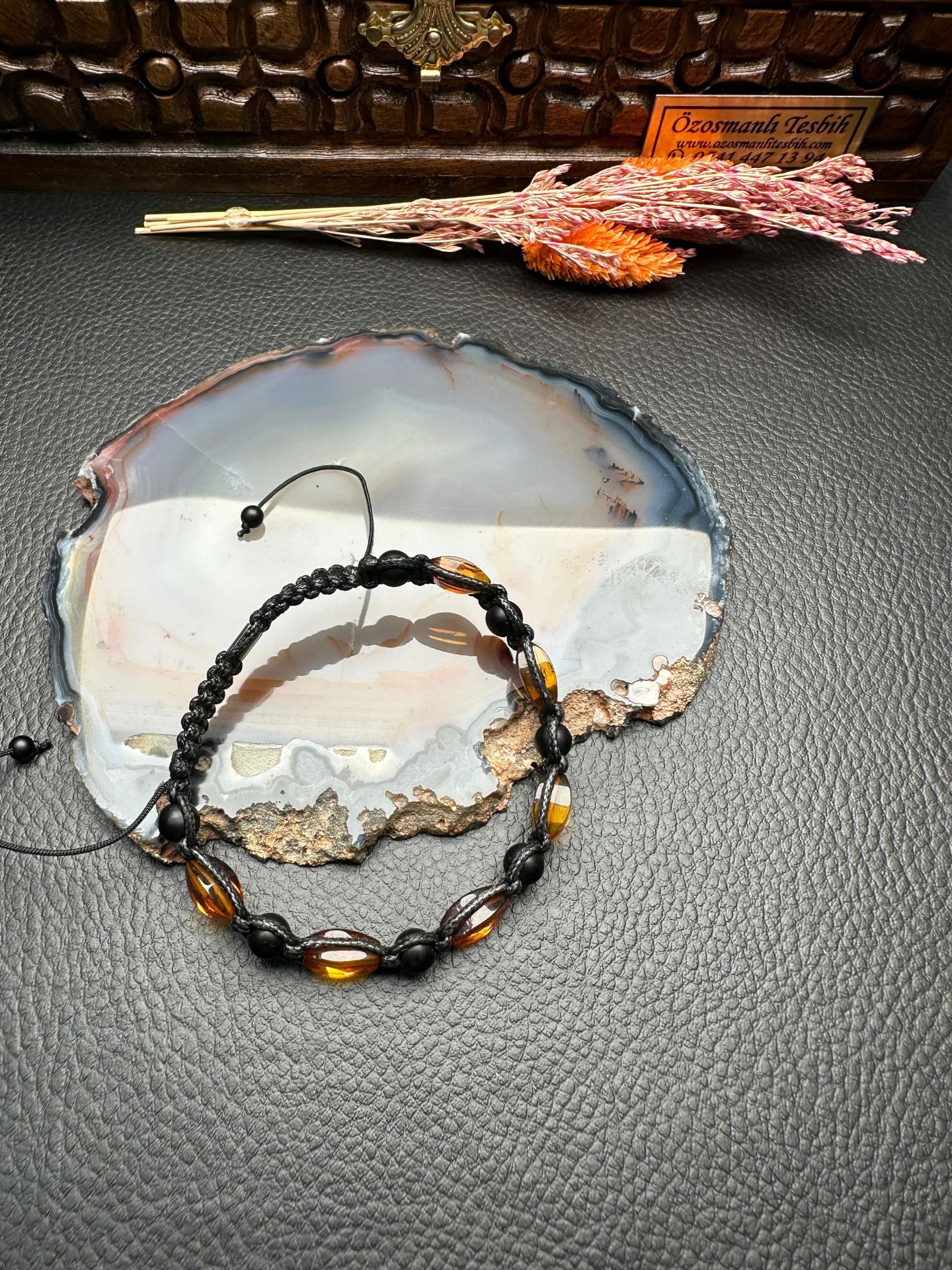 Makrome Örme Damla Kehribar Bileklik