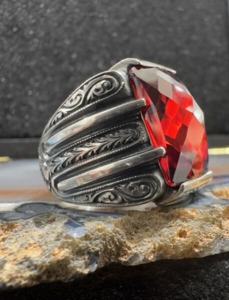 Özel Tasarım Zirkon Taşlı 925 Ayar Gümüş Erkek Yüzük