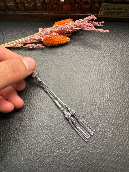 Özel Tasarım Gümüş Püskül