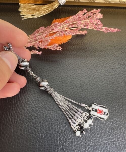 Saçaklı Model Beşiktaş Taraftar Gümüş Püskül