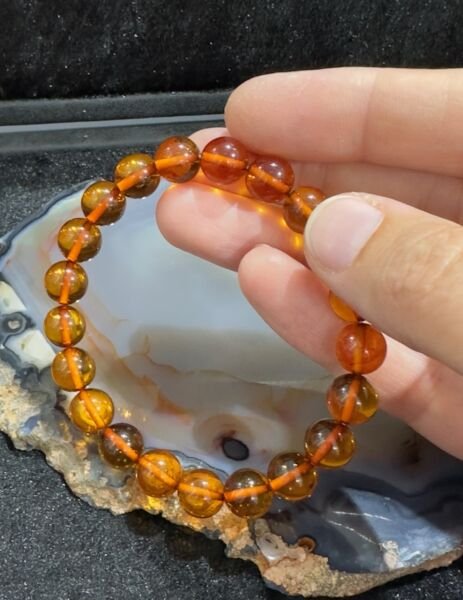 Küre Model Damla Kehribar Yetişkin Bileklik