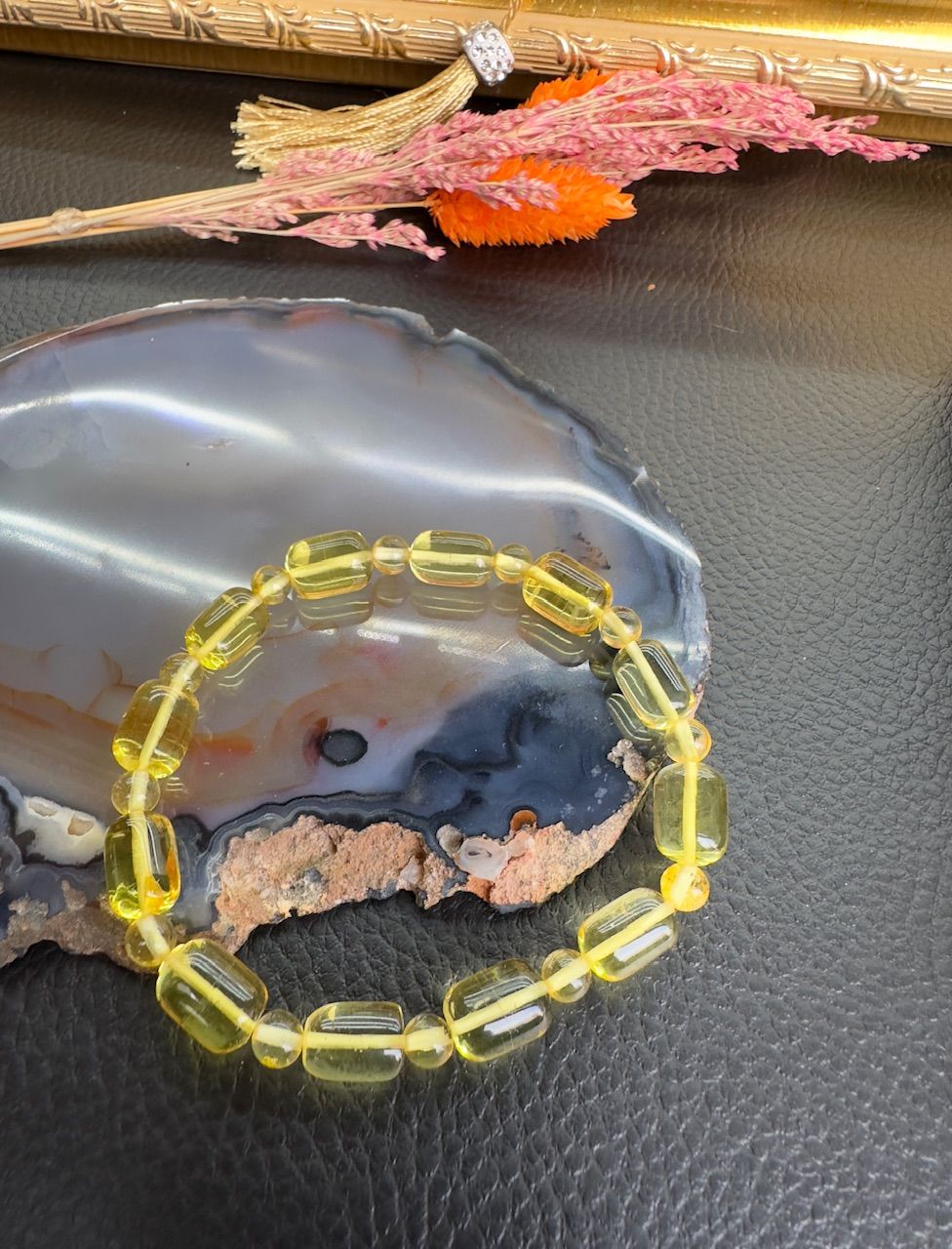 Kapsül Model Damla Kehribar Bileklik