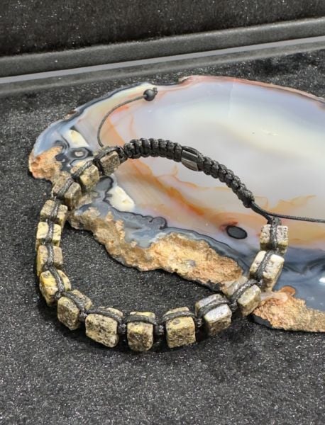 Küp Model Makrome Örgü Damla Kehribar Yetişkin Bileklik