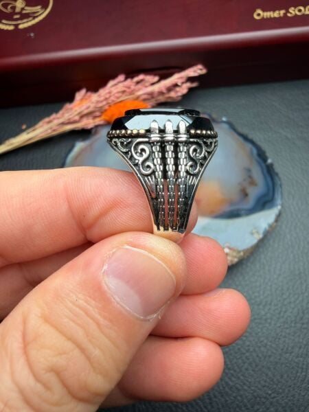 Oniks Taşlı Gümüş Yüzük