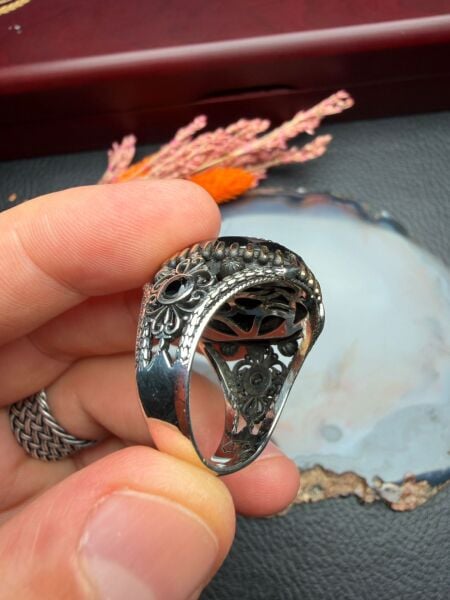 Oniks Taşlı Gümüş Yüzük