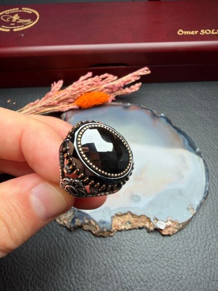 Oniks Taşlı Gümüş Yüzük