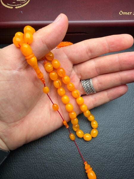 Badem Model Sıkma Kehribar Tesbih