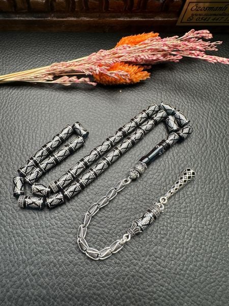 Kesme Model Gümüş İşlemeli Ateş Kehribar Tesbih