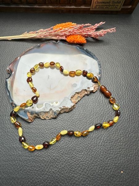 Damla Kehribar Bebek Kolye