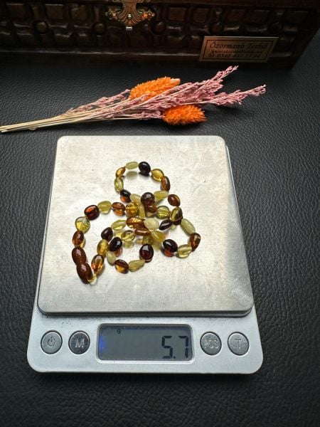 Damla Kehribar Bebek Kolye