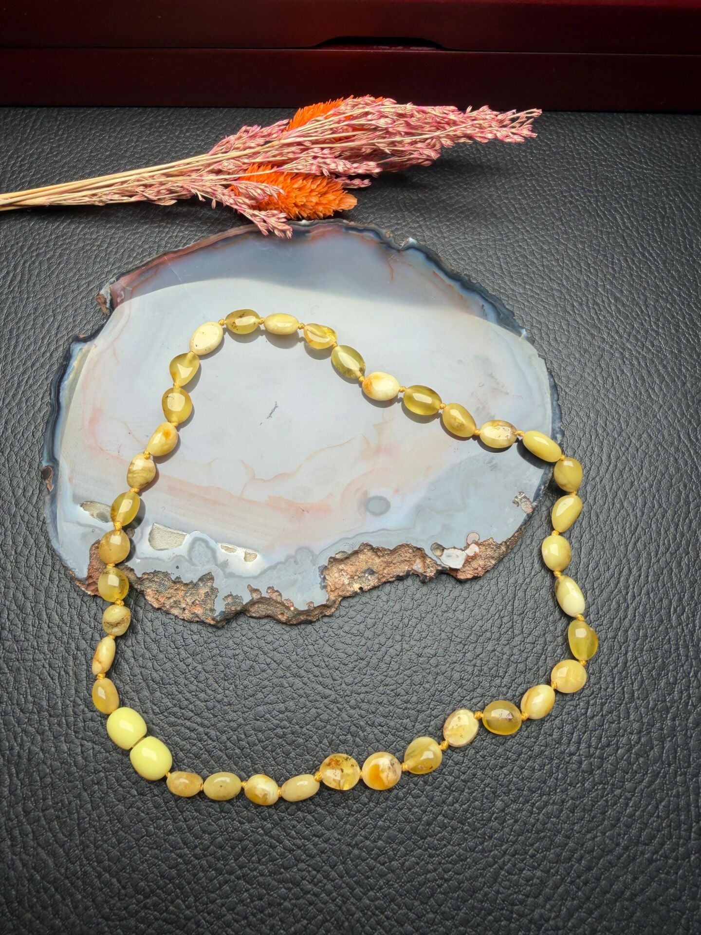 Damla Kehribar Bebek Diş Kolyesi