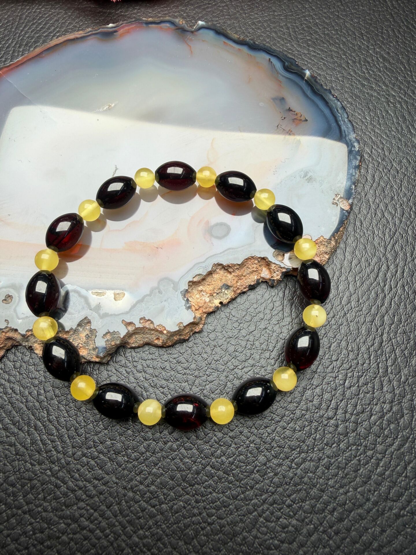 Damla Kehribar Bileklik