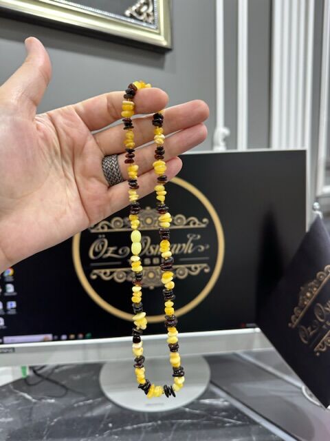 Kırıktaş Model Damla Kehribar Kolye