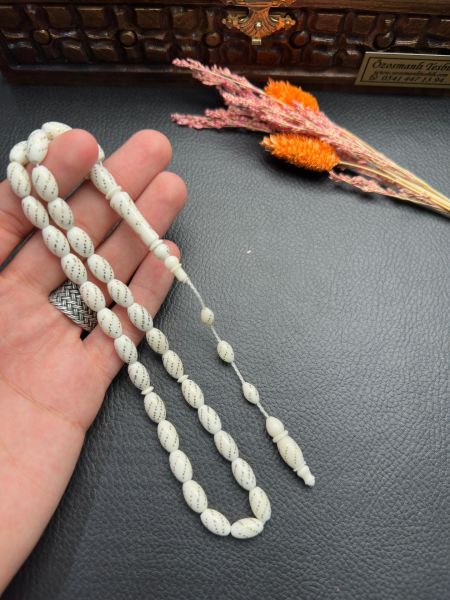 Badem Model Pirinç Çakım Deve Kemiği Tesbih