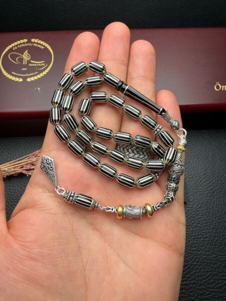 Kapsül Model Gümüş Yarma İşlemeli Erzurum Oltutaşı Tesbih