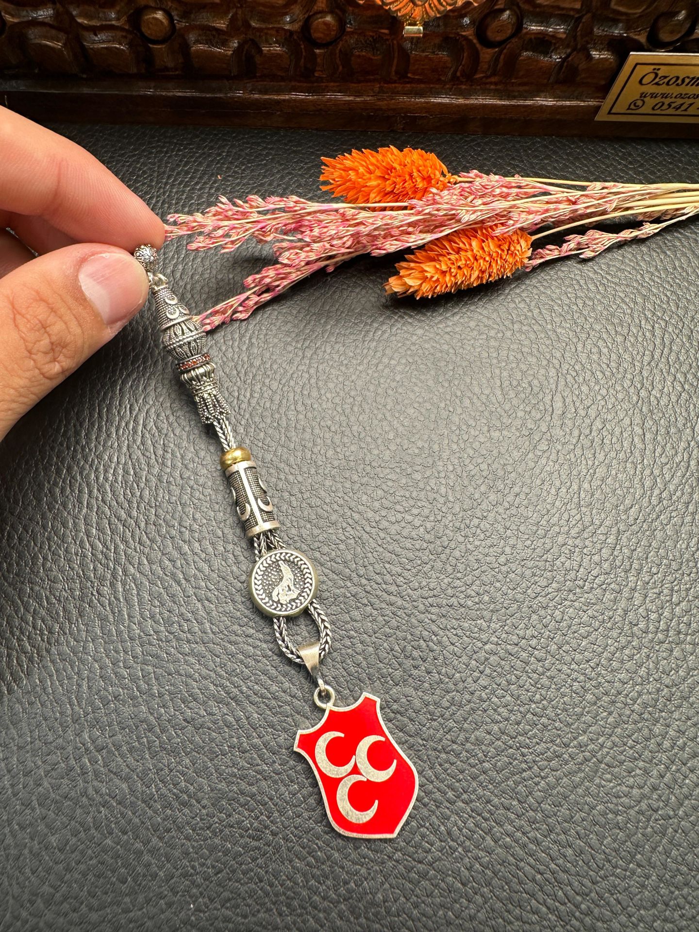 Özel Tasarım Gümüş Püskül