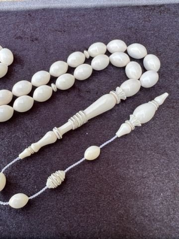 Tombul Beyzi Model 925 Ayar Gümüş Sarma İşleme Model Sade Fil Dişi Tesbih