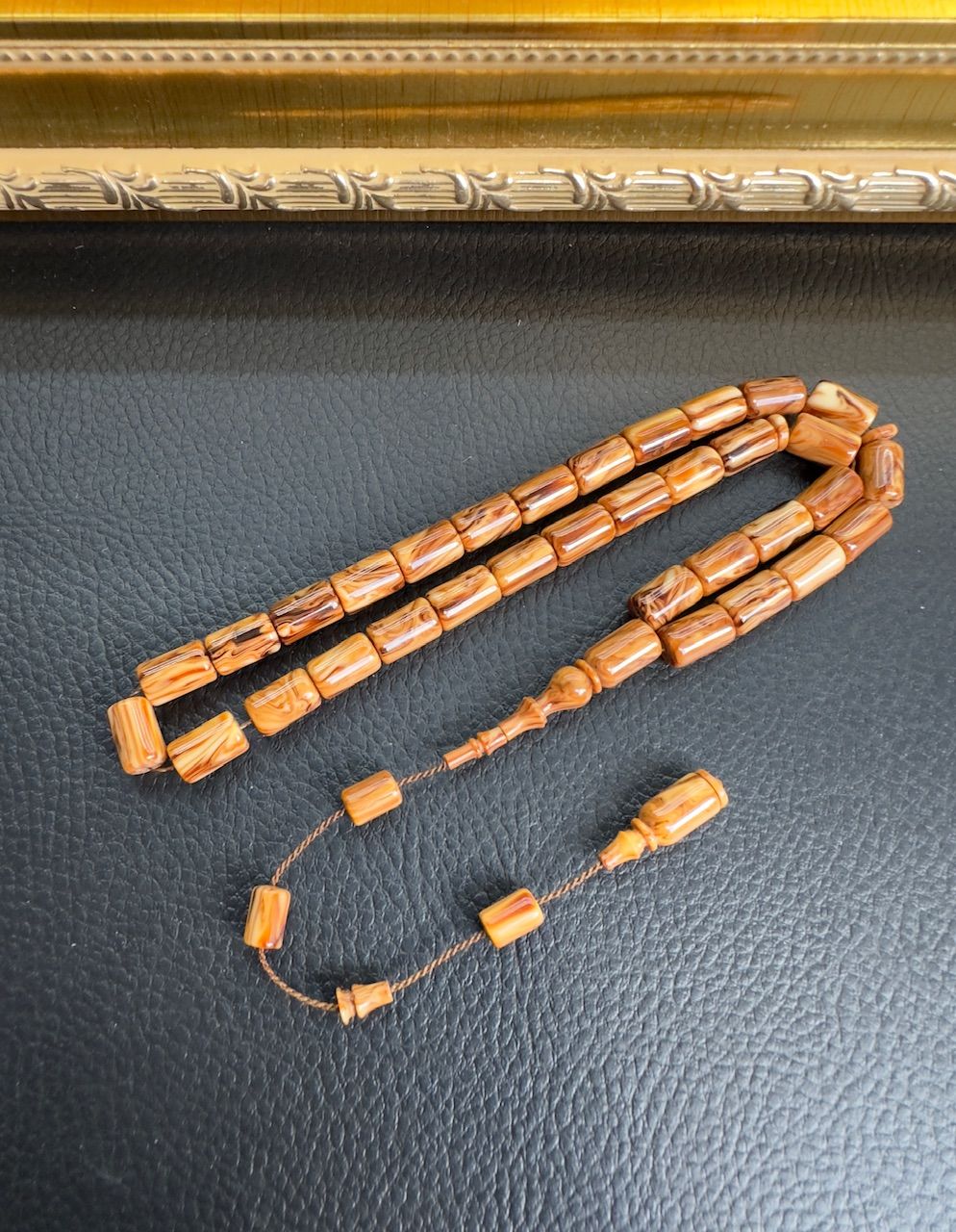 Kapsül Model Eski Malzeme Çekoslavak Katalin Tesbih