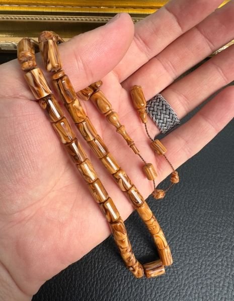 Kapsül Model Eski Malzeme Çekoslavak Katalin Tesbih