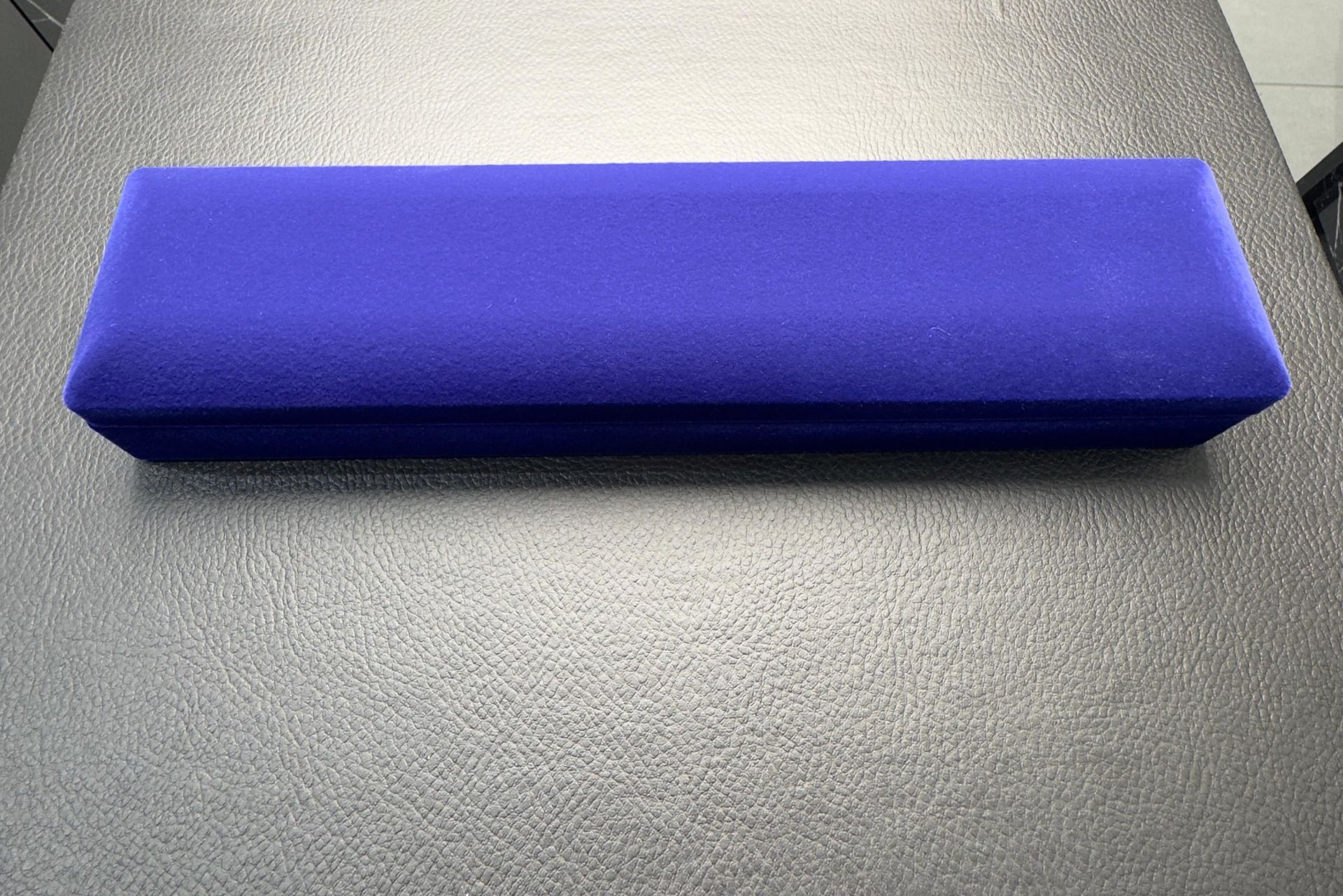 Lacivert  Renk Özel Tasarım Kadife Tesbih Kutusu