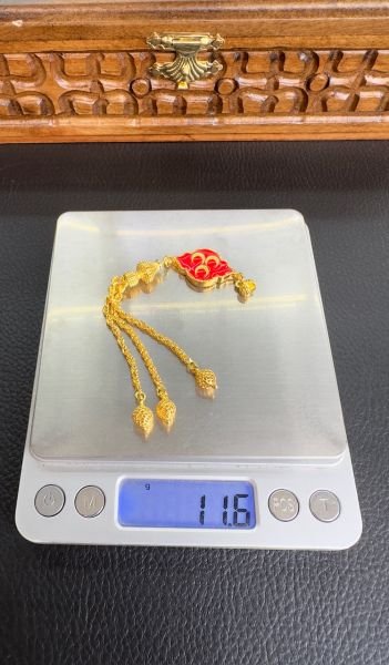 Üç Hilal Model Altın Yaldızlı Gümüş Püskül