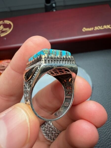 Gümüş Yarma İşlemeli Opal Taşlı Gümüş Yüzük