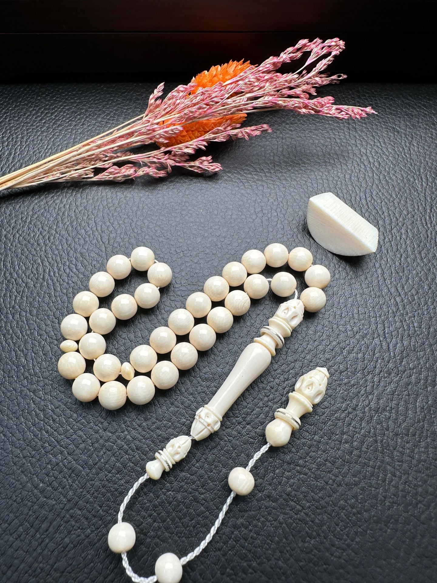 Küre Model Fildişi Tesbih
