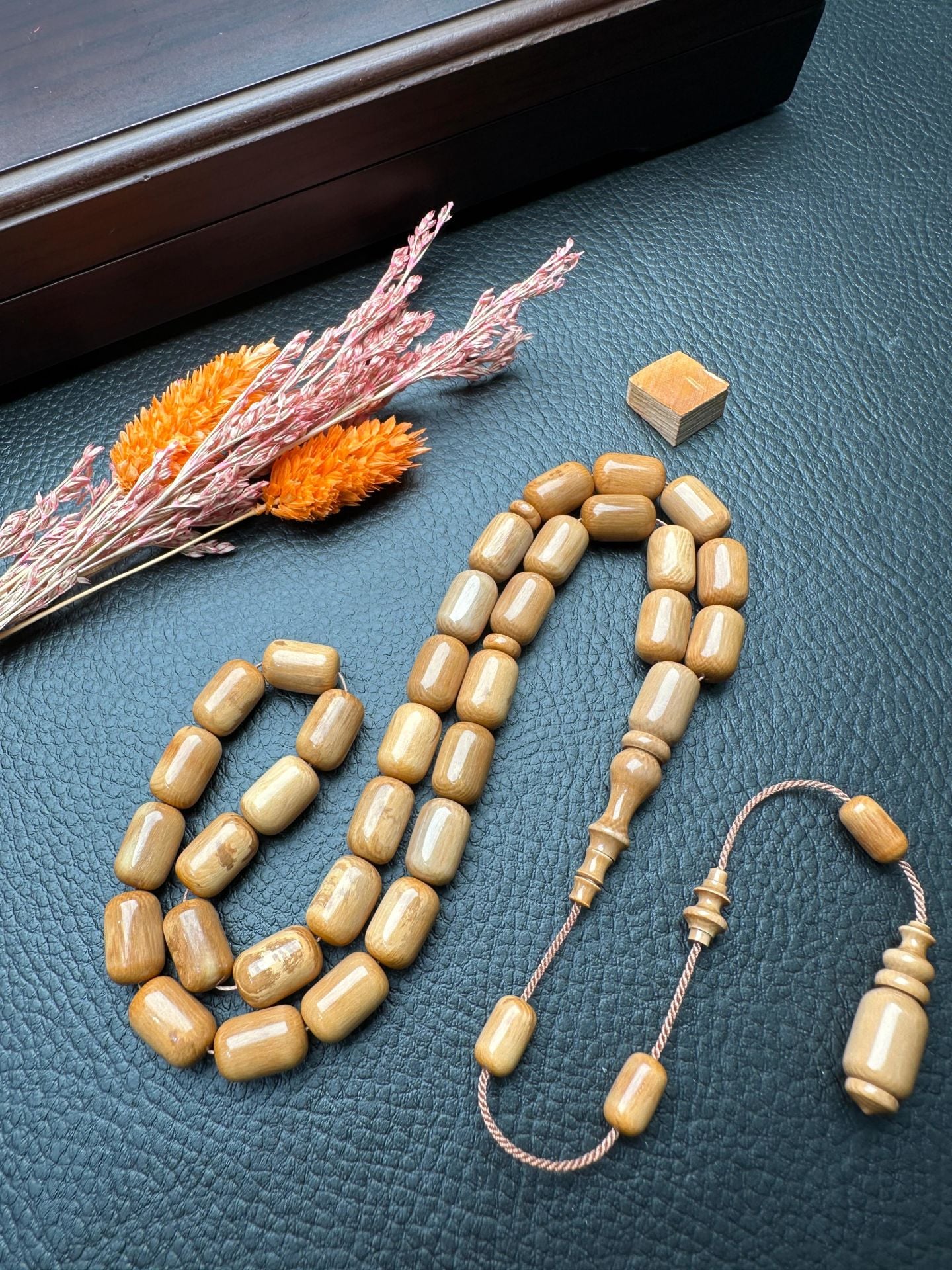 Kapsül  Model Mamut Dişi Tesbih