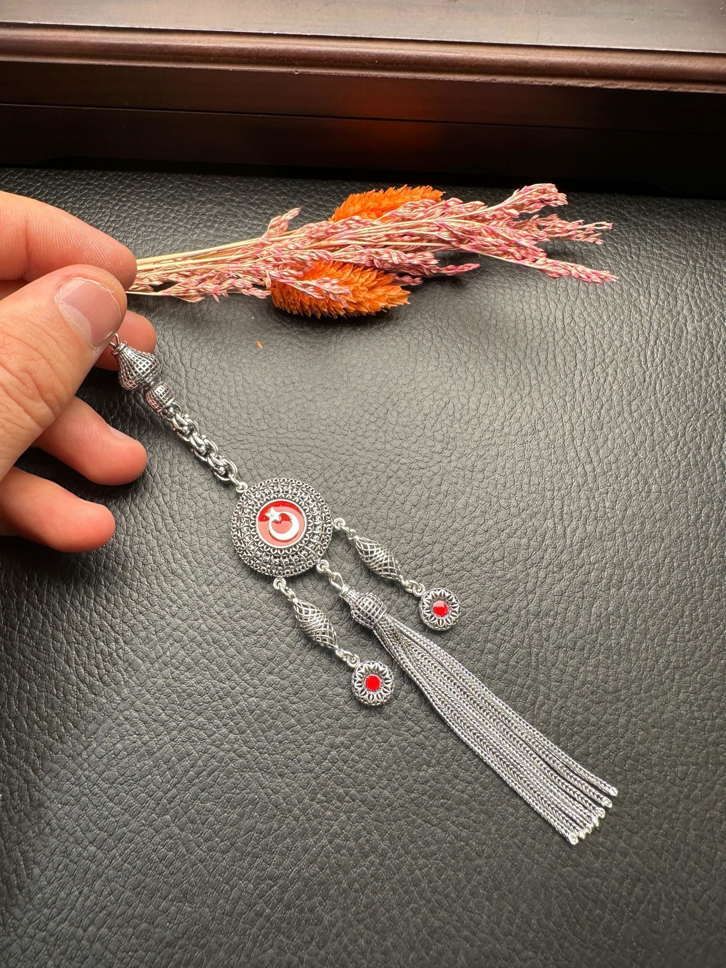 Özel Tasarım Gümüş Püskül